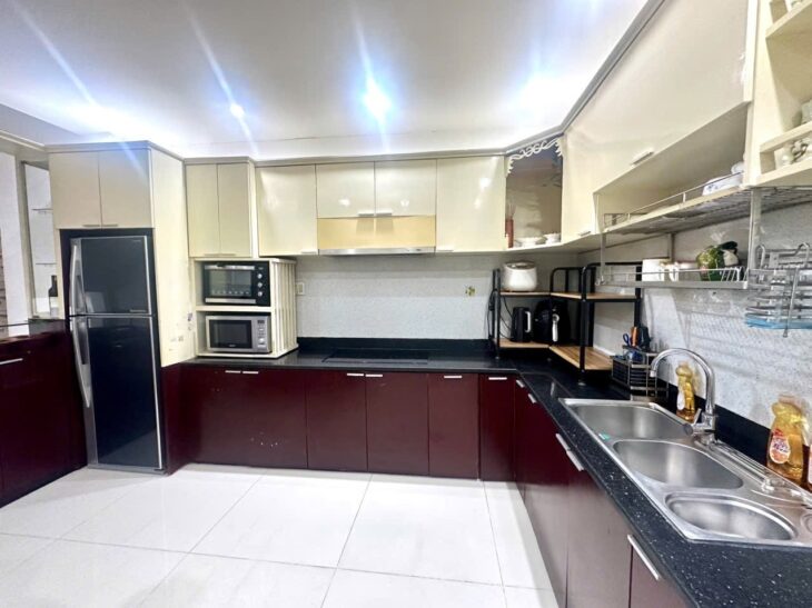 4x17m mặt tiền đường số, P. Tân Quy Q7, 5 tầng đẹp, giá chỉ 11,99 tỷ