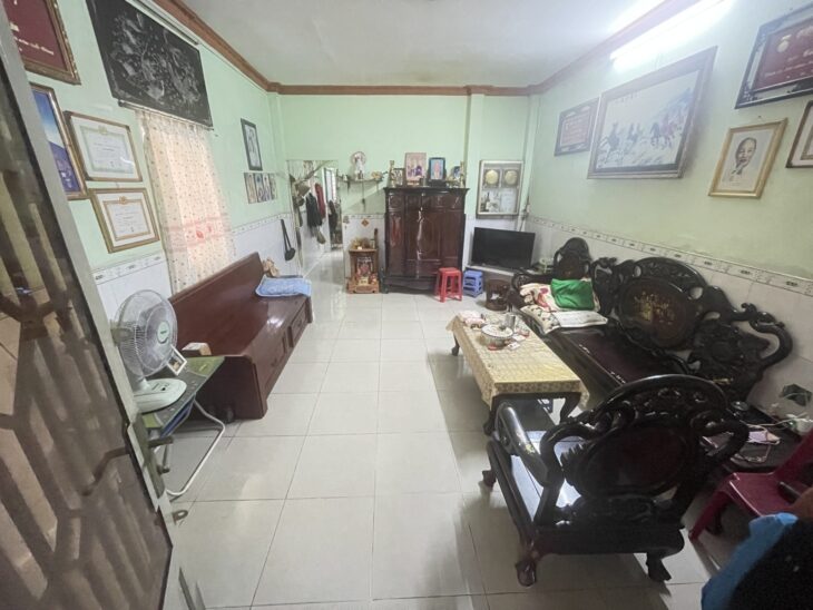 6x30m mặt tiền Nguyễn Văn Linh Q7 – 2 tầng – 1 đời chủ – giá 29,9 tỷ