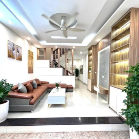 Bán nhà riêng Trần Cung oto, 2 thoáng, ngõ rộng, vuông vắn cực đẹp, DT 35m2, 5T, chỉ 8 tỷ