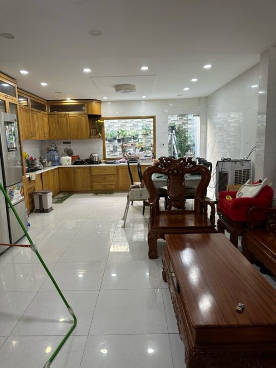 Mặt tiền đường 35a Trịnh Quang Nghị 5×20 chỉ 12 tỷ 5