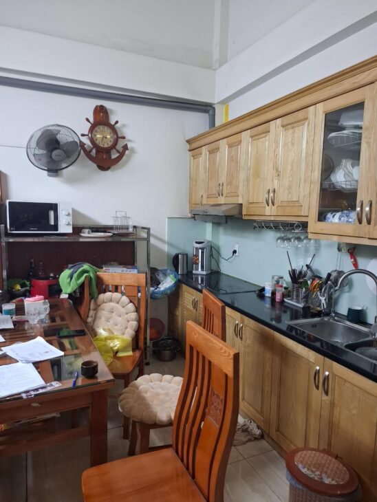 MẶT NGÕ TRẦN CUNG KINH DOANH- GẦN TRƯỜNG CHỢ- LÔ GÓC NGÕ THÔNG.42M2 -5T- MT 3.5M