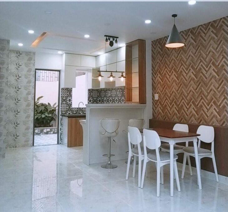 18. NHÀ 8PN – 1 SẸC THẠNH LỘC 29, CÁCH NGÃ TƯ GA 500m – 5.35 tỷ