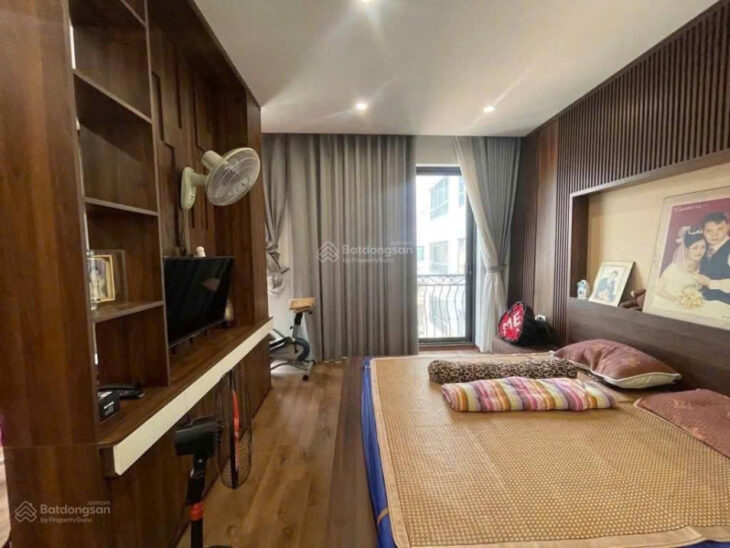 Bán gấp biệt thự Huỳnh Thúc Kháng, đẳng cấp thượng lưu 80m thang máy mặt tiền 6m