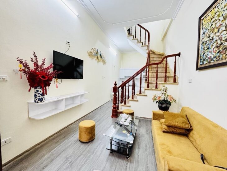 NHÀ ĐẸP ĐỐNG ĐA – DÂN XÂY – LÔ GÓC 2 MẶT THOÁNG – NGÕ NÔNG RỘNG THOÁNG – GẦN PHỐ DTSD 30m2 x
