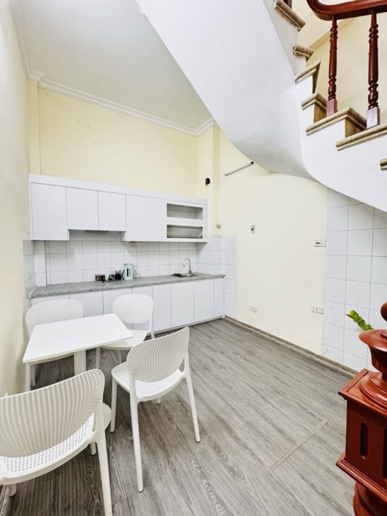 NHÀ ĐẸP ĐỐNG ĐA – DÂN XÂY – LÔ GÓC 2 MẶT THOÁNG – NGÕ NÔNG RỘNG THOÁNG – GẦN PHỐ DTSD 30m2 x