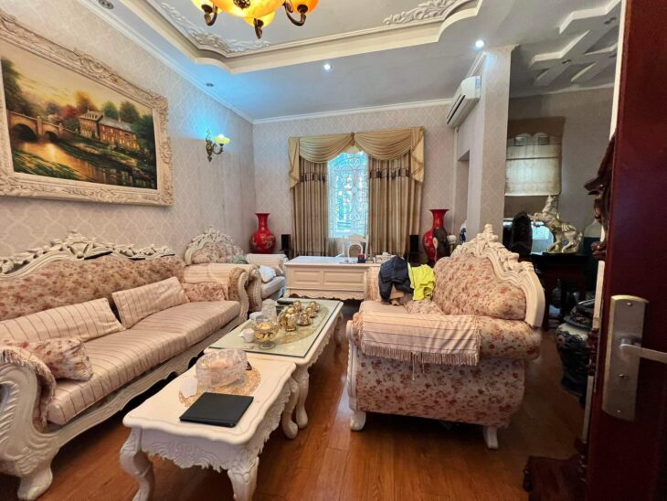 BÁN NHÀ QUAN NHÂN-CẦU GIẤY-70/82T2-5T-24TY. LH: 0982.769.586