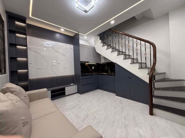 ???? SIÊU GẦN PHỐ – NGÕ THÔNG – NHÀ ĐẸP FULL NỘI THẤT – TIỀM NĂNG TĂNG GIÁ CỰC MẠNH!???? 4 Tầng, MT