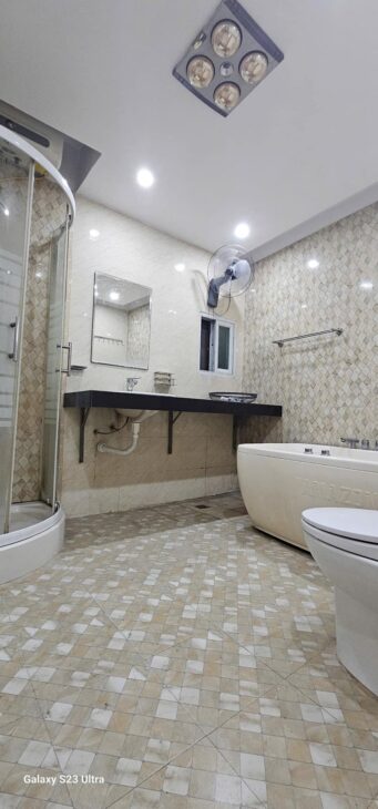 Bán Nhà Giáp Nhị Hoàng Mai 38m x 5 Tầng Nhà Đẹp Ở Ngay Giá 5.1 Tỷ.