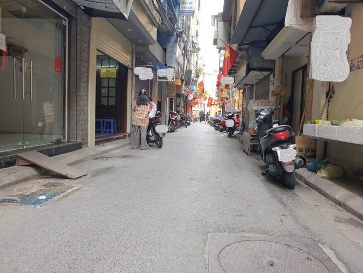 BÁN NHÀ THÁI THỊNH-ĐỐNG ĐA-50M-7T-12.5TY. LH: 0982.769.586