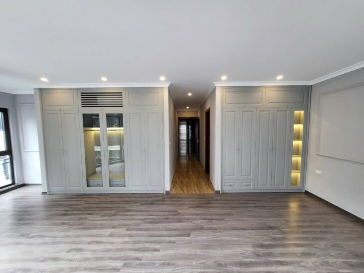 BÁN NHÀ NGUYỄN TUÂN THANH XUÂN, VỈA HÈ OTO TRÁNH KINH DOANH, 70M2 5TẦNG THANG MÁY, 28.XTỶ