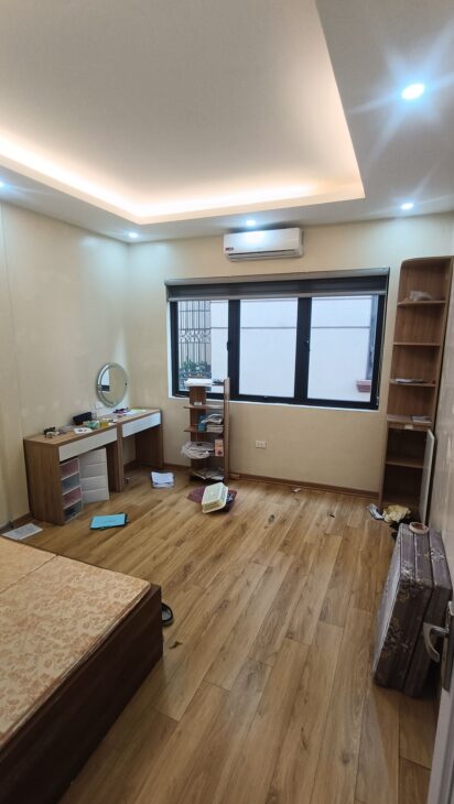 Bán nhà phố Hào Nam – Đống Đa, 34m2, 4 tầng giá HẠ CHÀO chỉ 7,6 tỷ