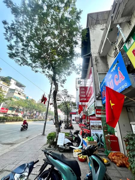 BÁN NHÀ NGUYỄN VĂN CỪ – Ô TÔ VÀO NHÀ – NGÕ THÔNG GẦN MẶT PHỐ – GIÁ CỰC TỐT