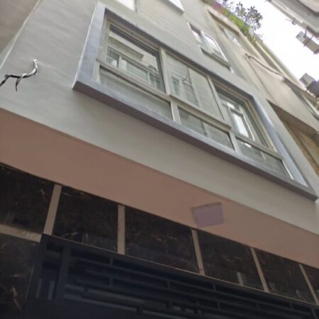 BÁN NHÀ ĐẸP ĐỊNH CÔNG THƯỢNG 5 TẦNG FULL NỘI THẤT, NGÕ NÔNG, GẦN PHỐ 8,6 TỶ.