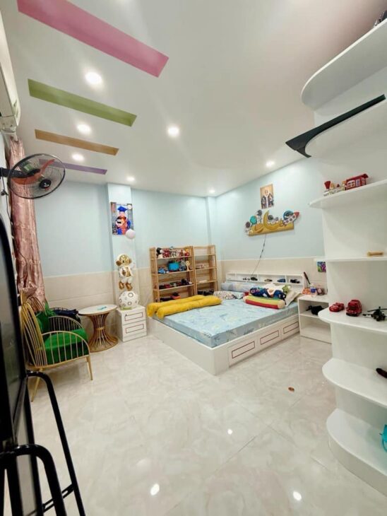 SIÊU PHẨM NGANG LỚN 8M – MẶT TIỀN ĐƯỜNG 9A BHHA – XE HƠI NGỦ TRONG NHÀ – 3 TẦNG 160m2 CHỈ 10.5 TỶ