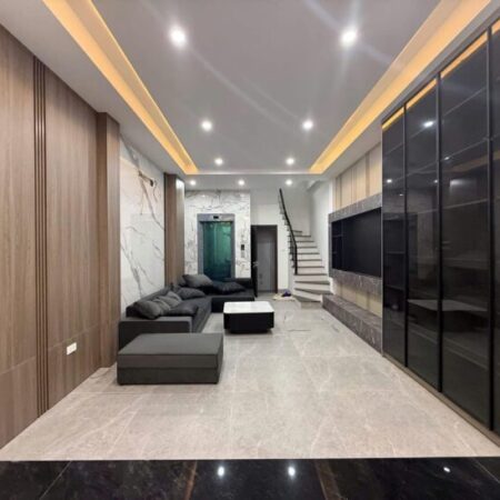 NHÀ PHỐ HOÀNG MAI – 6 TẦNG THANG MÁY, FULL NỘI THẤT, 1 NHÀ RA PHỐ OTO, 10M OTO – GIÁ 11.5 TỶ NHÀ PHỐ HOÀNG MAI – 6 TẦNG THANG MÁY, FULL NỘI THẤT, 1 NHÀ RA PHỐ OTO, 10M OTO – GIÁ 11.5 TỶ