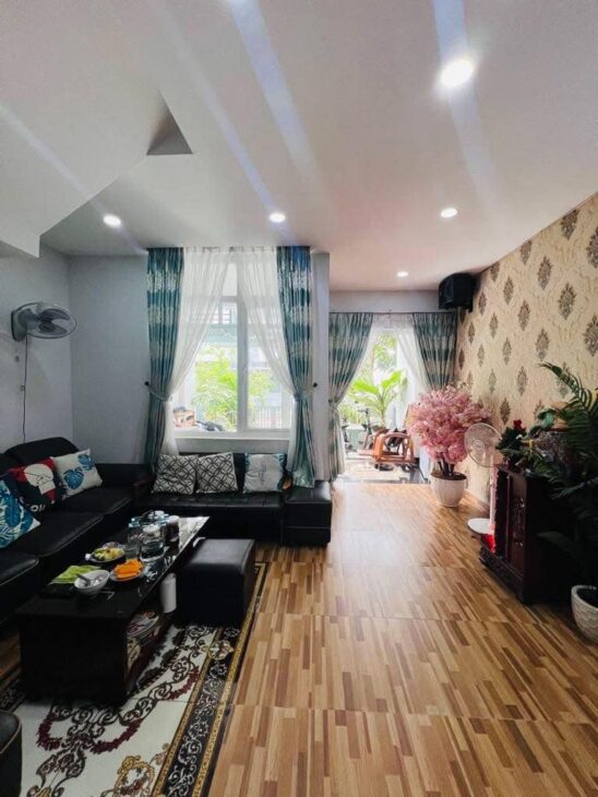 HXH KINH DƯƠNG VƯƠNG – NGANG 5M – DÀI 16M – NHỈNH 5TY