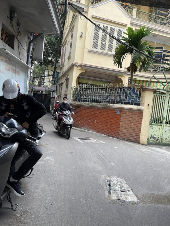 BÁN MẶT NGÕ QUAN NHÂN – OTO TRÁNH – KINH DOANH ĐỈNH – THANG MÁY – 65m2 – MT 4.7m – 16.5 TỶ