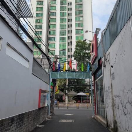 Mặt tiền kinh doanh 1 sẹt, Ngay Khu Dân Cư Him Lam, hẻm xe hơi, 4 tầng, 30m2, 585 Nguyễn Thị Thập,