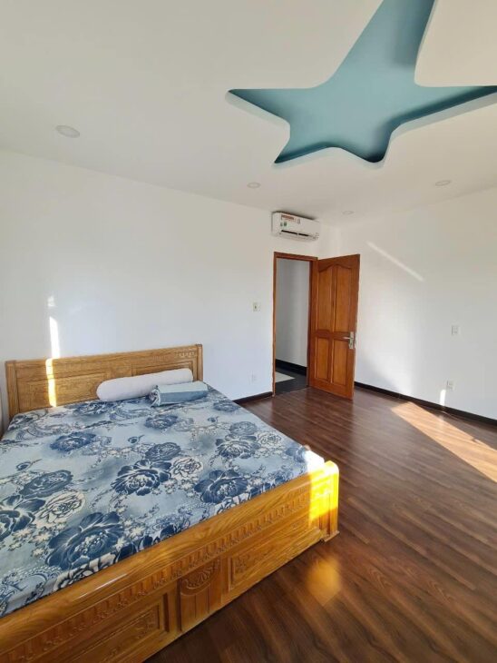 CHO THUÊ NHÀ MỚI TINH KHANG ĐIỀN Q9, DT 75M2, 3 PHÒNG NGỦ, 3 WC, GIÁ THUÊ 13TR. 1 THÁNG