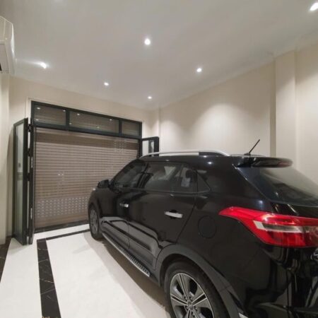 Nhà đẹp Nguyễn Viết Xuân ở ngay, lô góc, ô tô tránh vào nhà, 80m2.MTx5m, ngõ thông các ngả Nhà đẹp Nguyễn Viết Xuân ở ngay, lô góc, ô tô tránh vào nhà, 80m2.MTx5m, ngõ thông các ngả