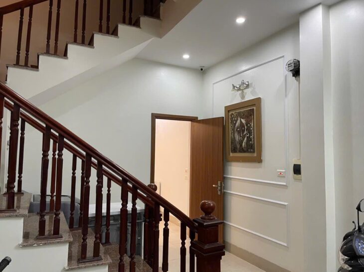 BÁN NHÀ MẶT NGÕ THÁI HÀ – LÔ GÓC – 2 THOÁNG – NGÕ BA GÁC – 65m2 – 9 PHÒNG – 12.3 TỶ