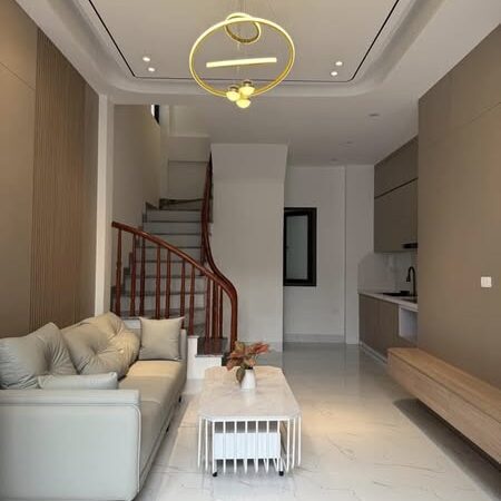 SIÊU PHẨM NHÀ VIỆT HƯNG – Ô TÔ ĐỖ CỔNG – NHÀ MỚI CỨNG FULL NỘI THẤT 30mx 5 TẦNG CHỈ 5,6TỶ