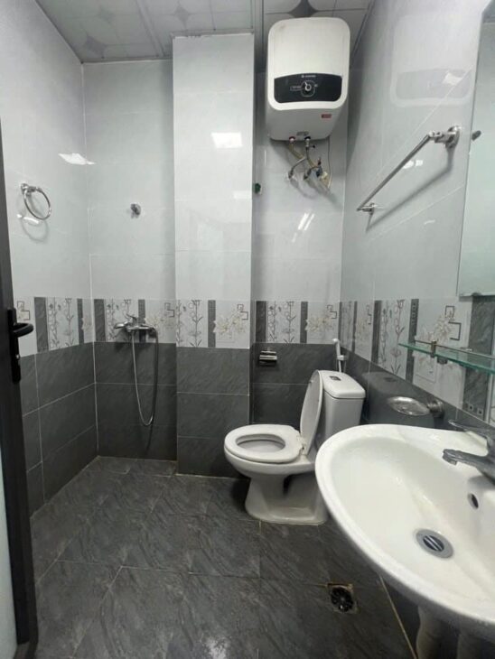 BÁN NHÀ MẶT PHỐ GIẢI PHÓNG – VỈA HÈ – KINH DOANH SẦM UẤT – 56m2 – 17.5 TỶ