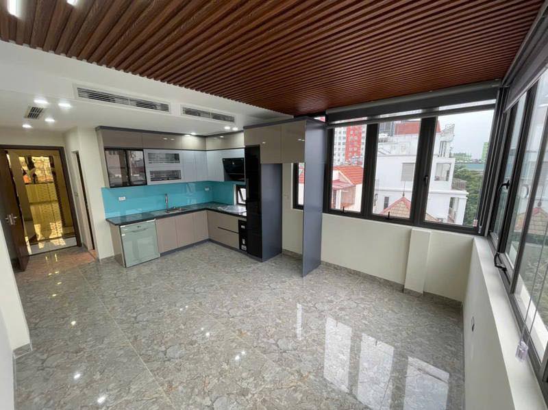 BÁN NHÀ 7 TẦNG THANG MÁY– LÔ GÓC 2 THOÁNG– NGÕ THÔNG – GARA – KINH DOANH