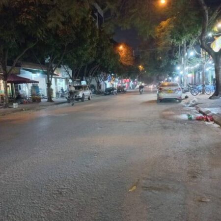 BÁN NHÀ PHỐ TRẠM – LÔ GÓC – 6 TẦNG THANG MÁY – FULL NỘI THẤT – Ô TÔ VÀO NHÀ