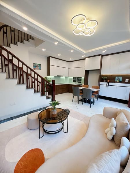 NHÀ MỚI 45 SIÊU ĐẸP NGÔ GIA TỰ – VIỆT HƯNG LONG BIÊN – LÔ GÓC FULL NỘI THẤT OTO ĐỖ GẦN CỔNG