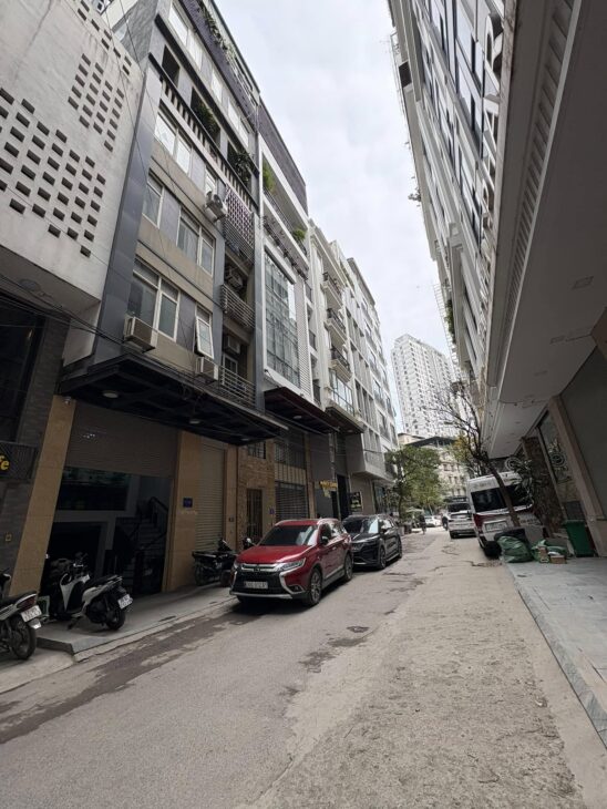 Bán nhà Ôtô tránh, Kinh doanh ngon-Ngõ 21 Lê Văn Lương 77m2/ 5Tầng, MT 6m 45 Tỷ