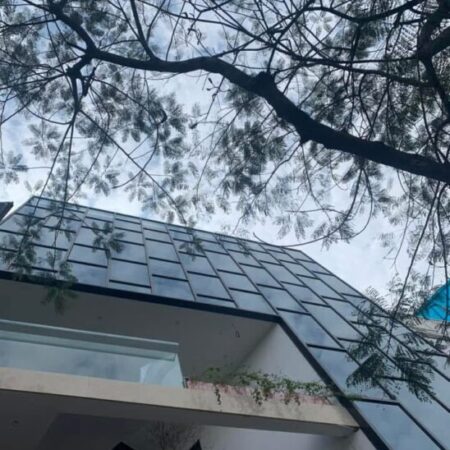 TÒA VĂN PHÒNG HOÀNG CẦU ! Mặt phố – 9 Tầng thang máy – Mặt tiền lớn – View hồ – dòng tiền 4 tỷ/năm.