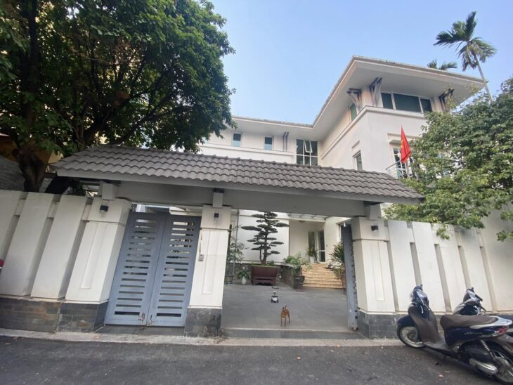 Cho thuê biệt thự Nguyễn Thị Định, Trung Hòa Nhân Chính, 330m2 4 tầng