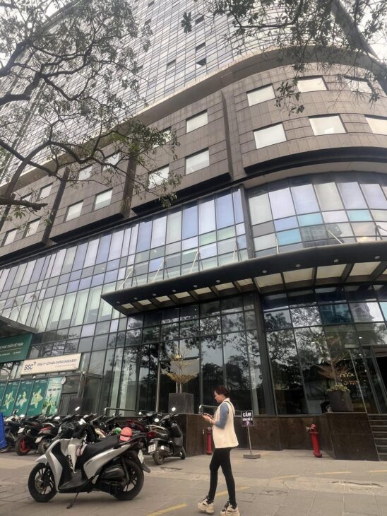 BÁN CĂN HỘ CHUNG CƯ EUROWINDOW 27 TRẦN DUY HƯNG-CẦU GIẤY-94M-3NGỦ-7.8TY LH: 0982.769.586