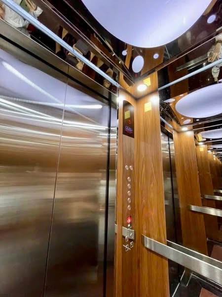 Tòa căn hộ 5 tầng dòng tiền 50 triệu tháng- Khu phố tây An Thượng – Giá chỉ 15,5 tỷ