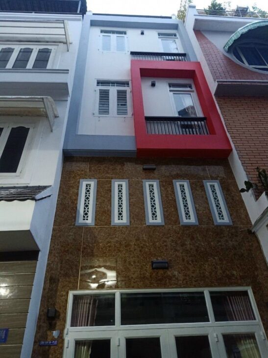 BÌNH THẠNH – SIÊU PHẨM ĐẸP- XE HƠI ĐỖ CỬA-5 TẦNG 3PN NHÀ MỚI ĐẸP Ở NGAY- SỔ A4 HOÀN CÔNG – TẶNG NỘI