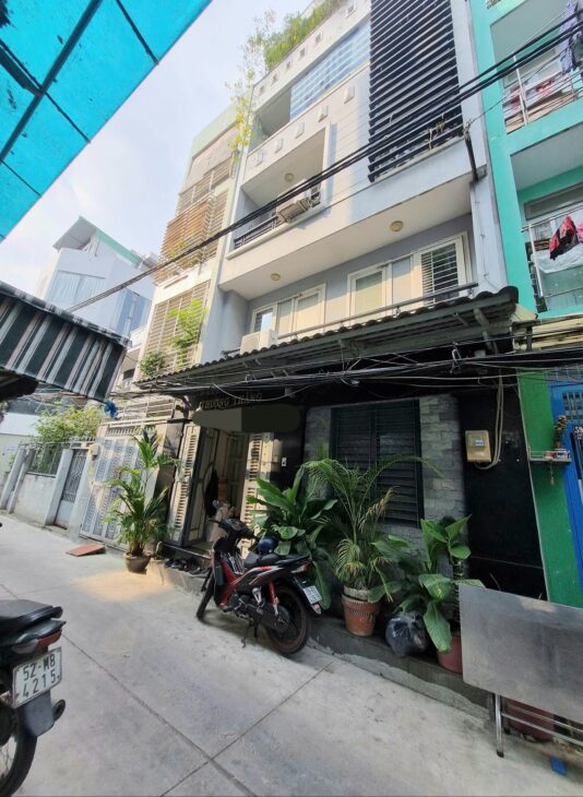 Cách Mạng Tháng 8 , P15 Quận 10, DT 46M2( 5.7 X 8.1), 5 TẦNG GIÁ 8.80 TỶ