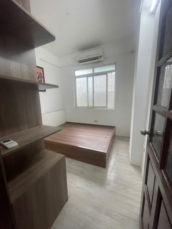 Bán Ccmn 2pn 46m giá 1ty470 Cực đẹp 426 Thịnh Quang, Ngã Tư Sở