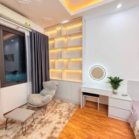 B.á.n nhà phố Cự khối, Long Biên – 30m², hơn 4 tỷ-5T