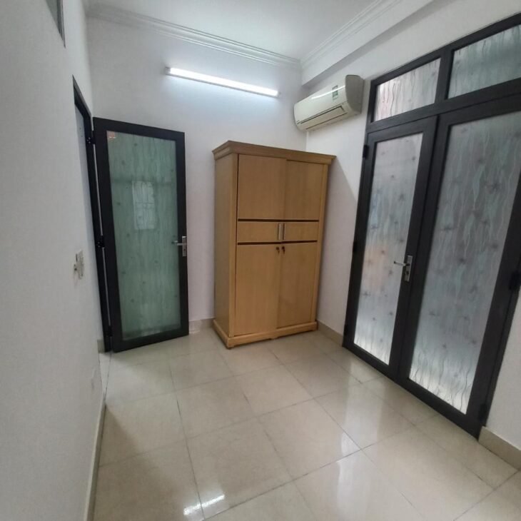 BÁN NHÀ KIM GIANG, HOÀNG MAI, NGÕ 3GÁC TRÁNH, GẦN Ô TÔ, 30M2, 6.2TỶ(CTL)