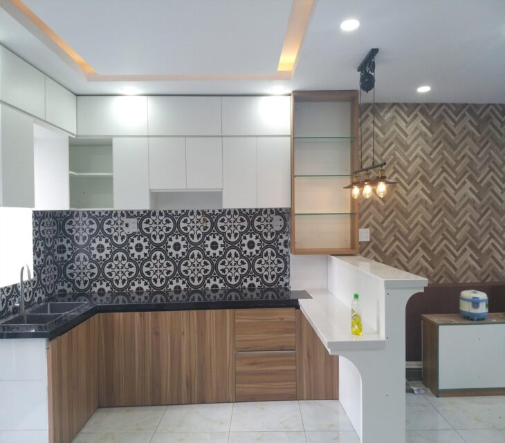 18. NHÀ 8PN – 1 SẸC THẠNH LỘC 29, CÁCH NGÃ TƯ GA 500m – 5.35 tỷ