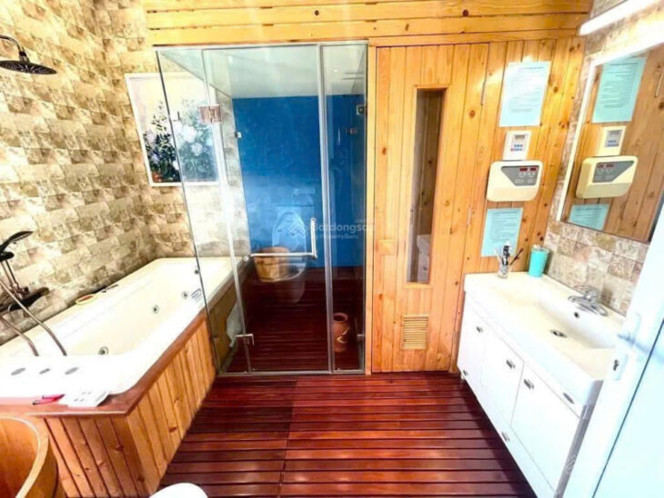 Bán gấp biệt thự Huỳnh Thúc Kháng, đẳng cấp thượng lưu 80m thang máy mặt tiền 6m