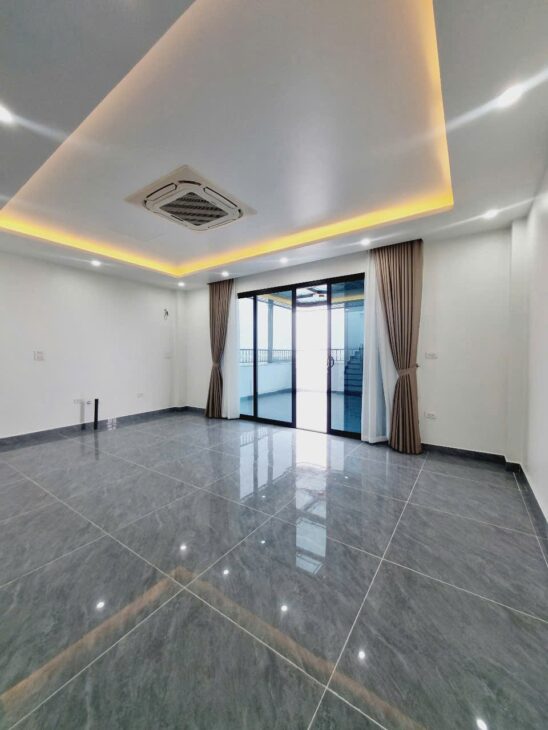 TÒA NHÀ VĂN PHÒNG – 68M2 PHỐ TRỊNH VĂN BÔ – XÂY 6 TẦNG – THANG MÁY