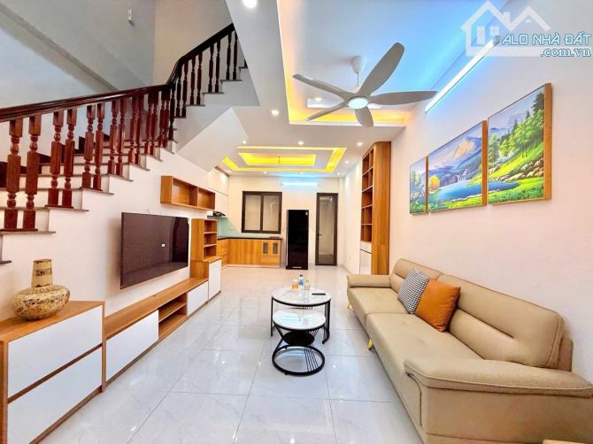 BÁN NHÀ ĐƯỜNG MỸ ĐÌNH 54M2*4T, MT 4.1M, 30M RA PHỐ,2 THOÁNG, SIÊU ĐẸP, BAY 9.5TỶ