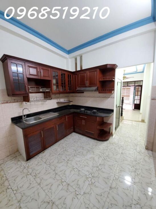 BÁN NHÀ SÁT MẶT TIỀN – 4 TẦNG 5 PHÒNG NGỦ VĨNH VIỄN QUẬN 10