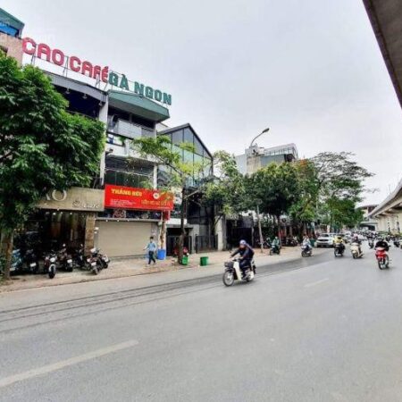 Siêu phẩm mặt phố Hoàng Cầu 70m2 vỉa hè rộng kinh doanh đỉnh chỉ 35 tỷ