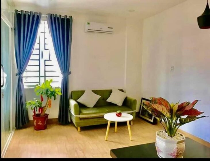 Tòa căn hộ biển Mỹ Khê 11 phòng fuu nội thất ,-dòng tiền 60 triệu tháng – Giá chỉ 14,8 tỷ .