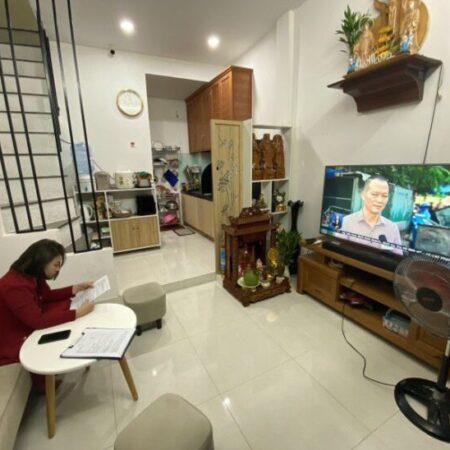 NHÀ TÂN PHÚ – SÁT HXH – 2 TẦNG, 2 PN GIÁ CHỈ 3 TỶ