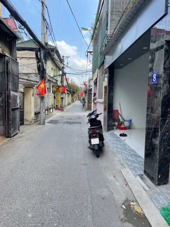 NHÀ NGÔ GIA TỰ – HOA LÂM – VIỆT HƯNG LONG BIÊN GẦN 100M X3 TẦNG MT 6M GIÁ 16.2 TỶ KINH DOANH +OTO