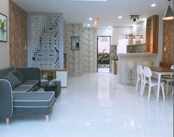 ????SỐC 5,350 TỶ- NHÀ 8PN – 1 SẸC THẠNH LỘC 29, CÁCH NGÃ TƯ GA 500m.